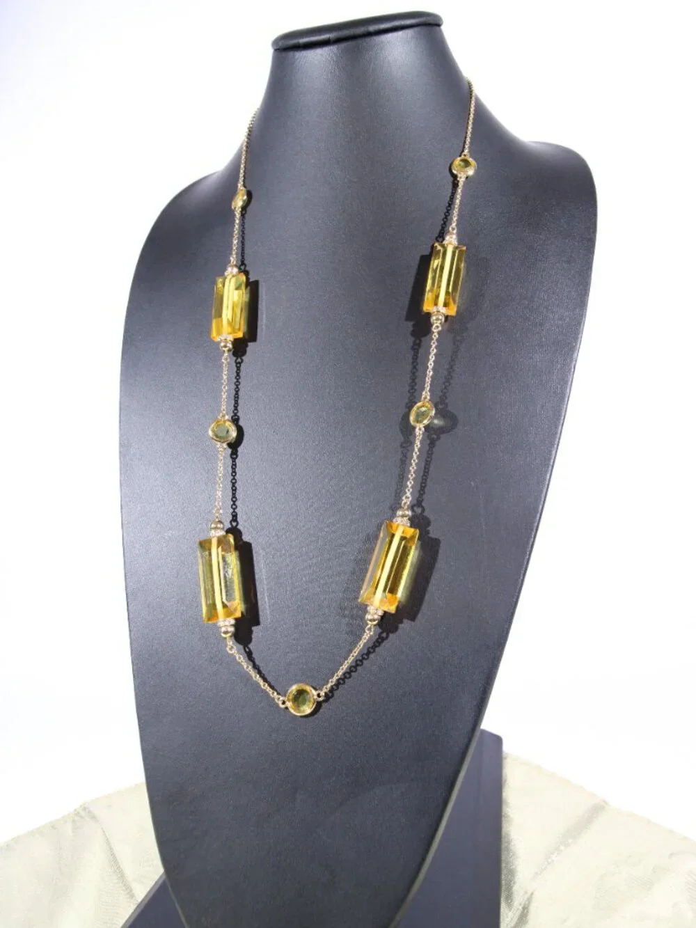 Vintage kate spade Gold Tone Necklace